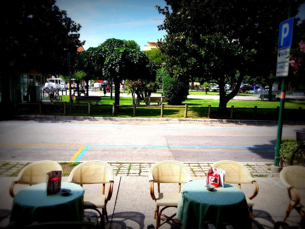 Hotel Zen Lignano Sabbiadoro Phòng bức ảnh