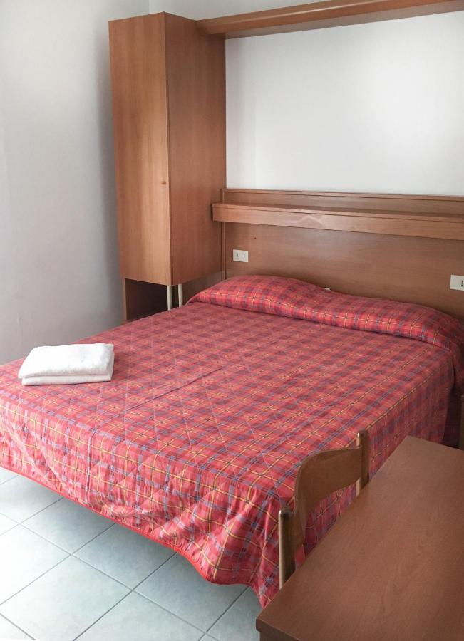 Hotel Zen Lignano Sabbiadoro Ngoại thất bức ảnh