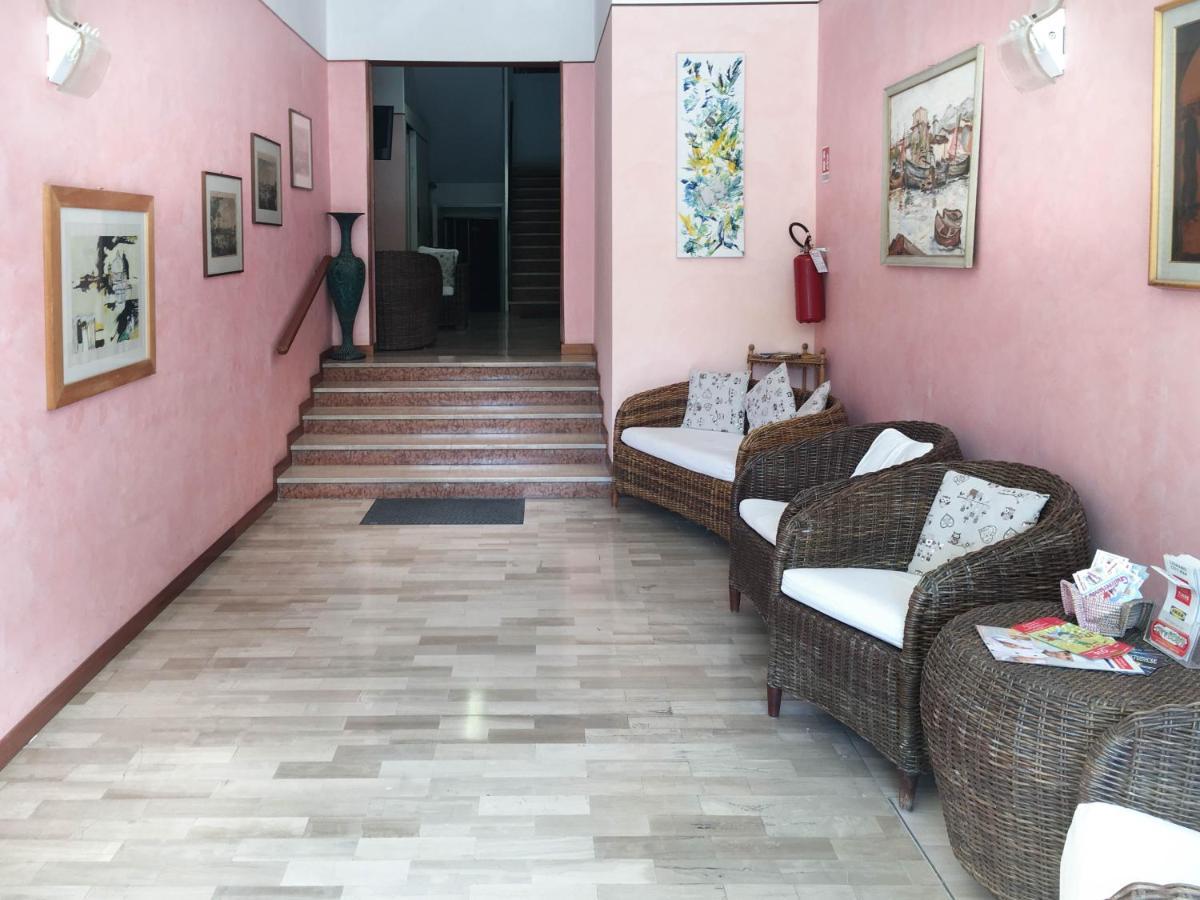 Hotel Zen Lignano Sabbiadoro Ngoại thất bức ảnh